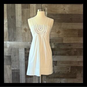 BCBGMaxAzria white mini dress XSmall sparkly boho chic euro summer coquette girl